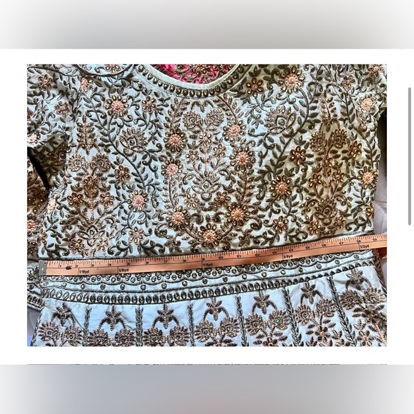 Lehenga - Picture 7 of 7